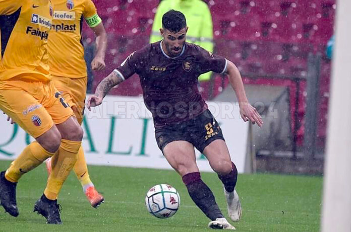 salernitana-ascoli-gennaro-tutino