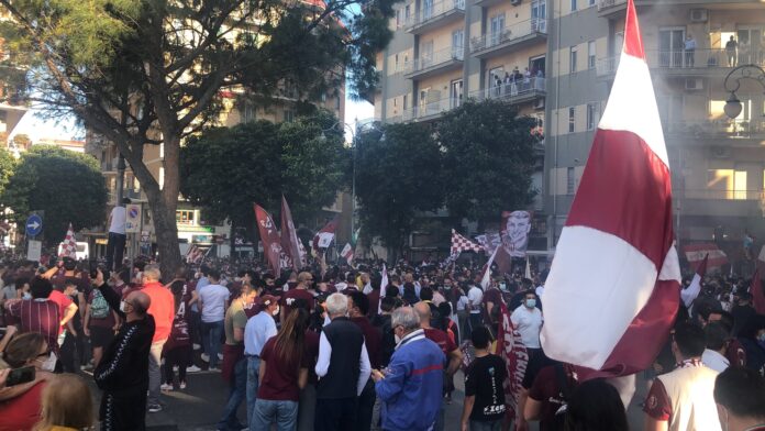 vestuti-salernitana-festa