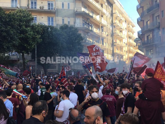 vestuti-salernitana-festa