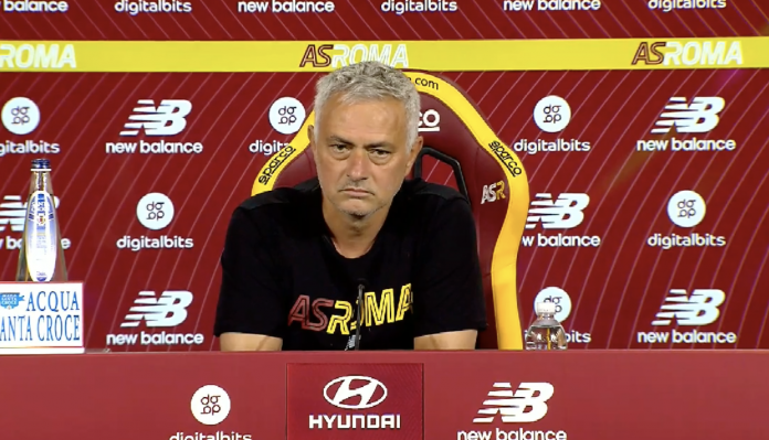 salernitana-roma-mourinho