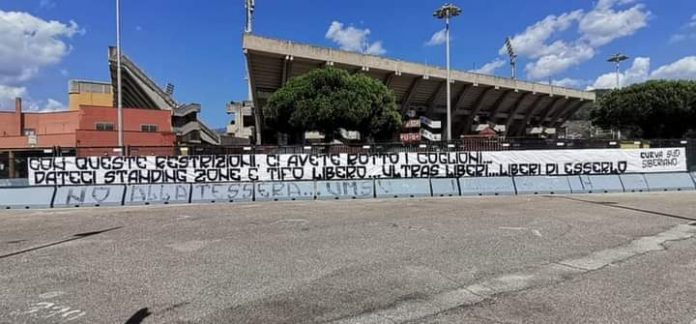 striscione-arechi-salerno