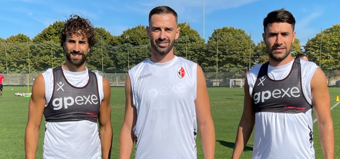 ex-granata-salernitana-di-gennaro-gigliotti-pucino-bari