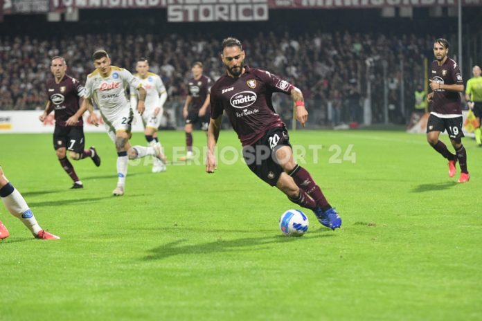 salernitana-kastanos