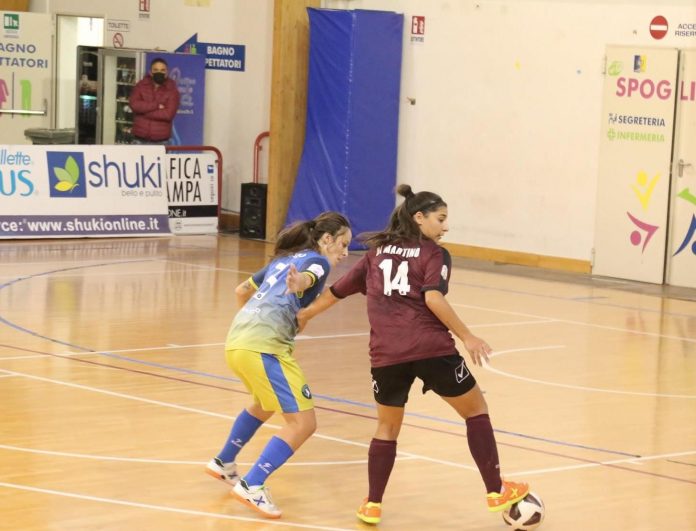 sharon-di-martino-salernitana-femminile-1970