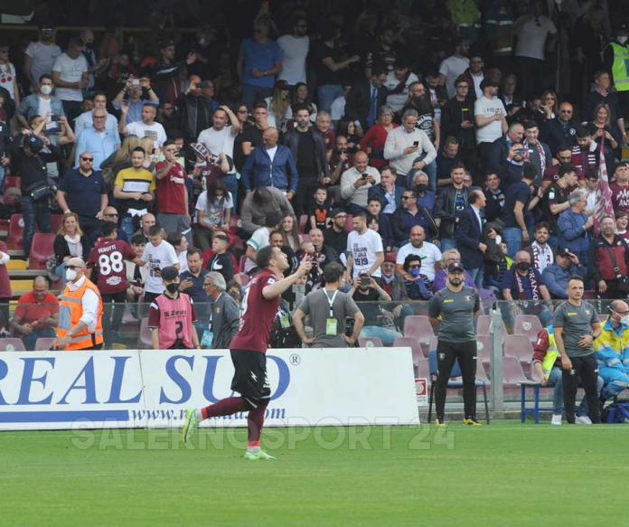 federico-bonazzoli-salernitana-venezia